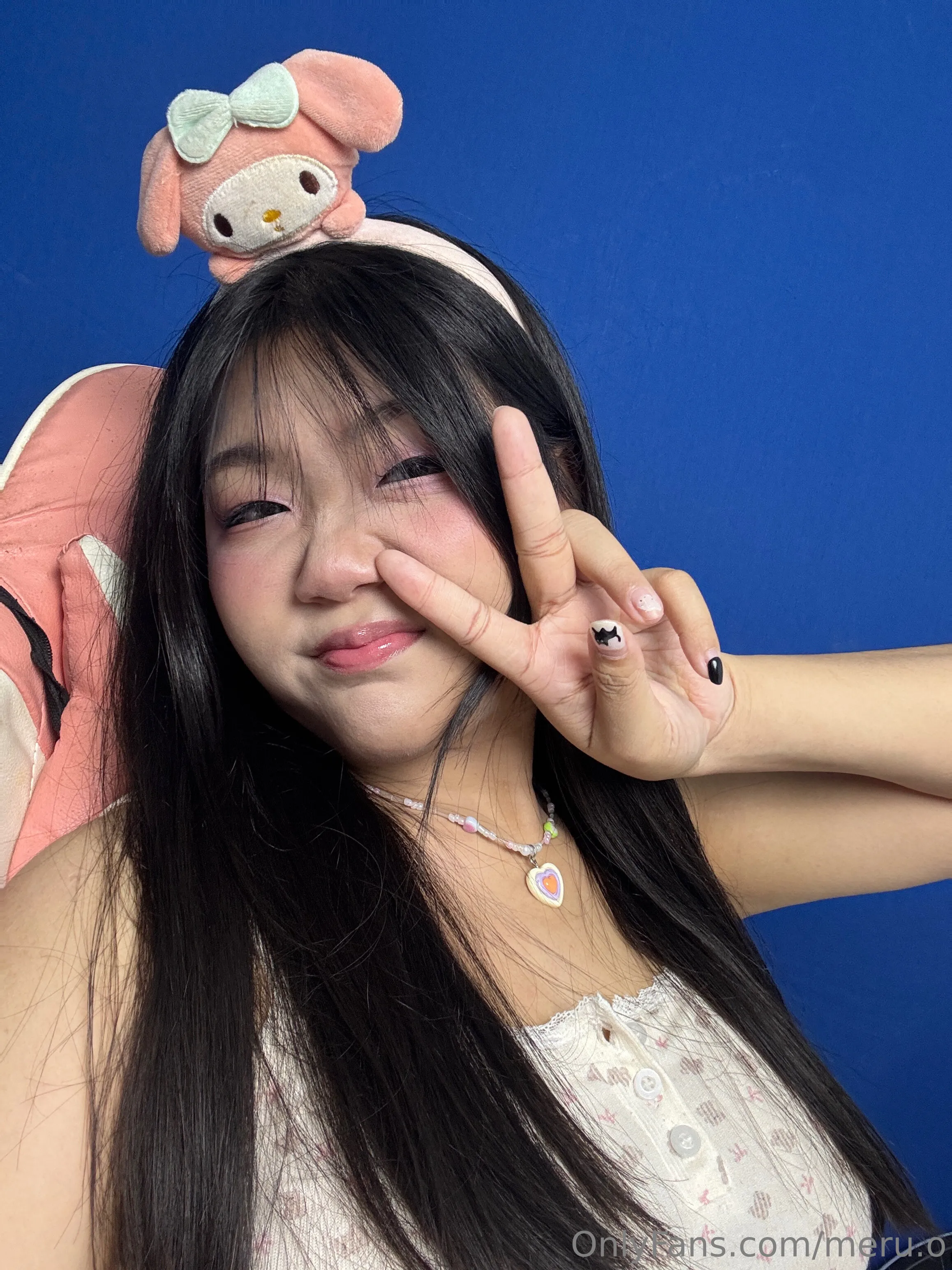 𝓜𝓔𝓡𝓤 @meru.o and dylan phoenix