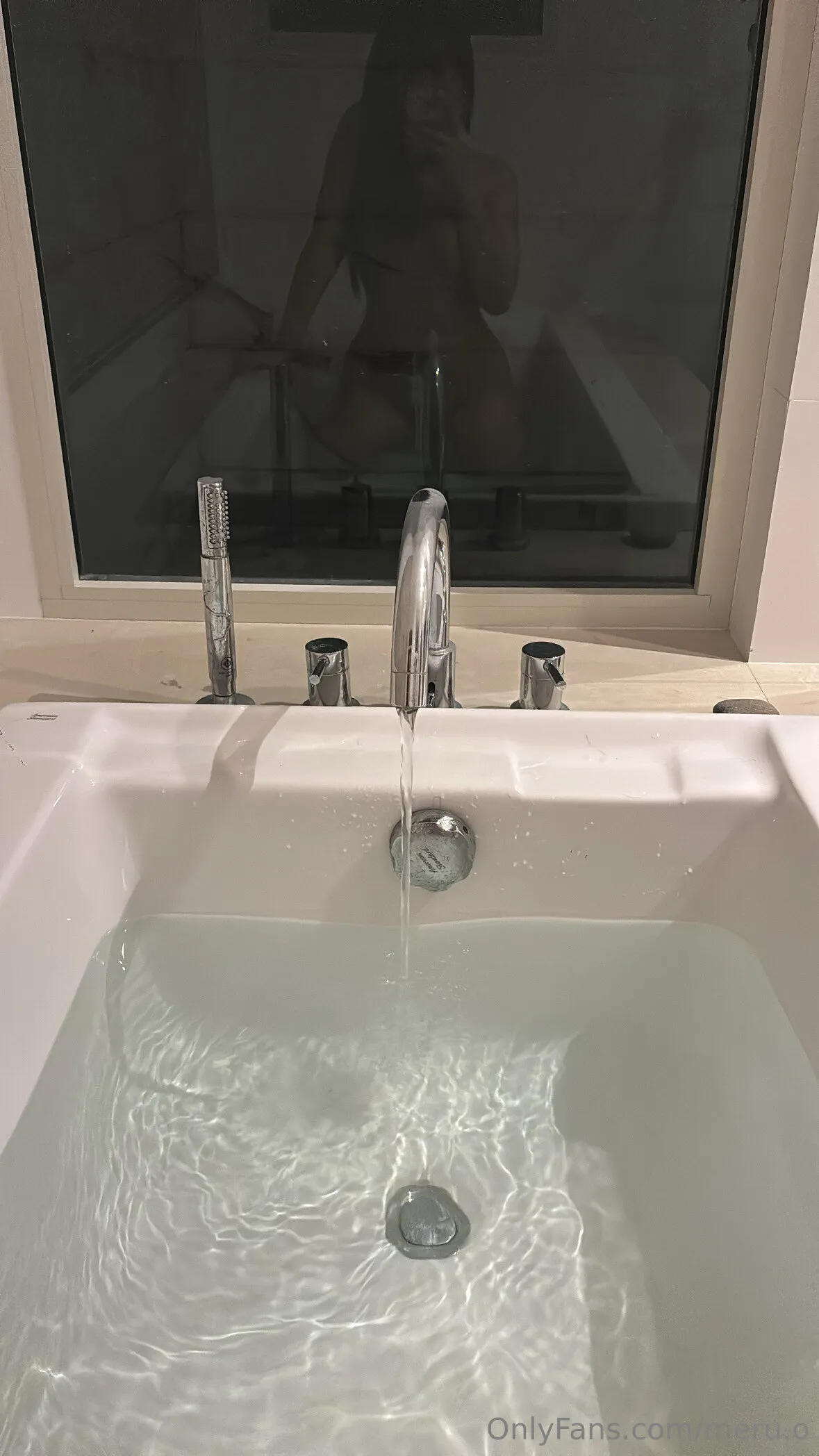 𝓜𝓔𝓡𝓤 facial