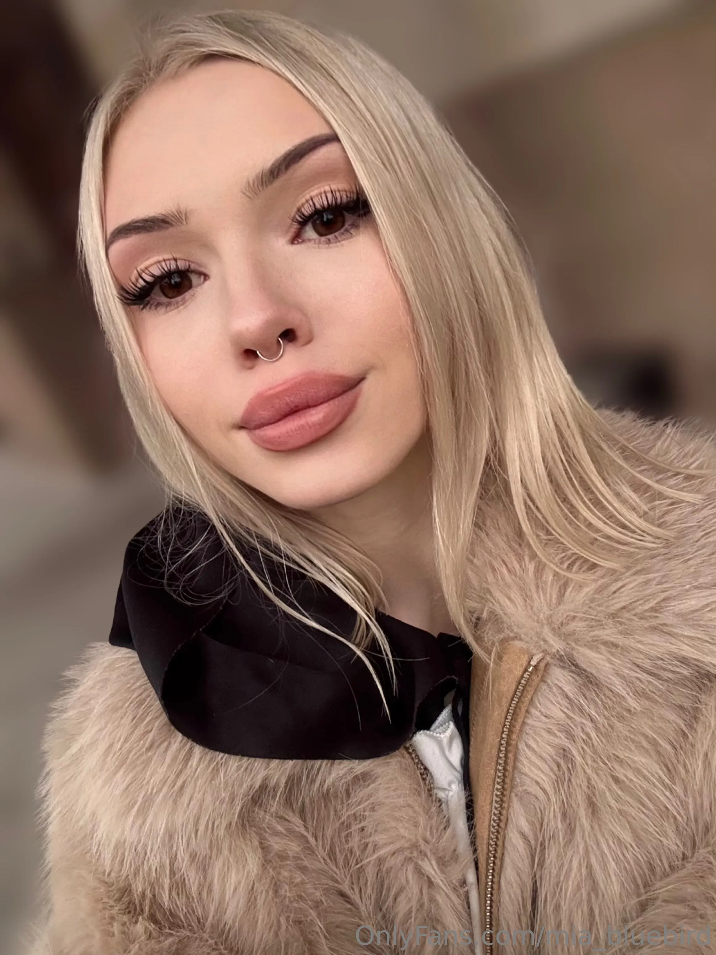 Mia 🤍🎱 Bluebird @mia_bluebird who is