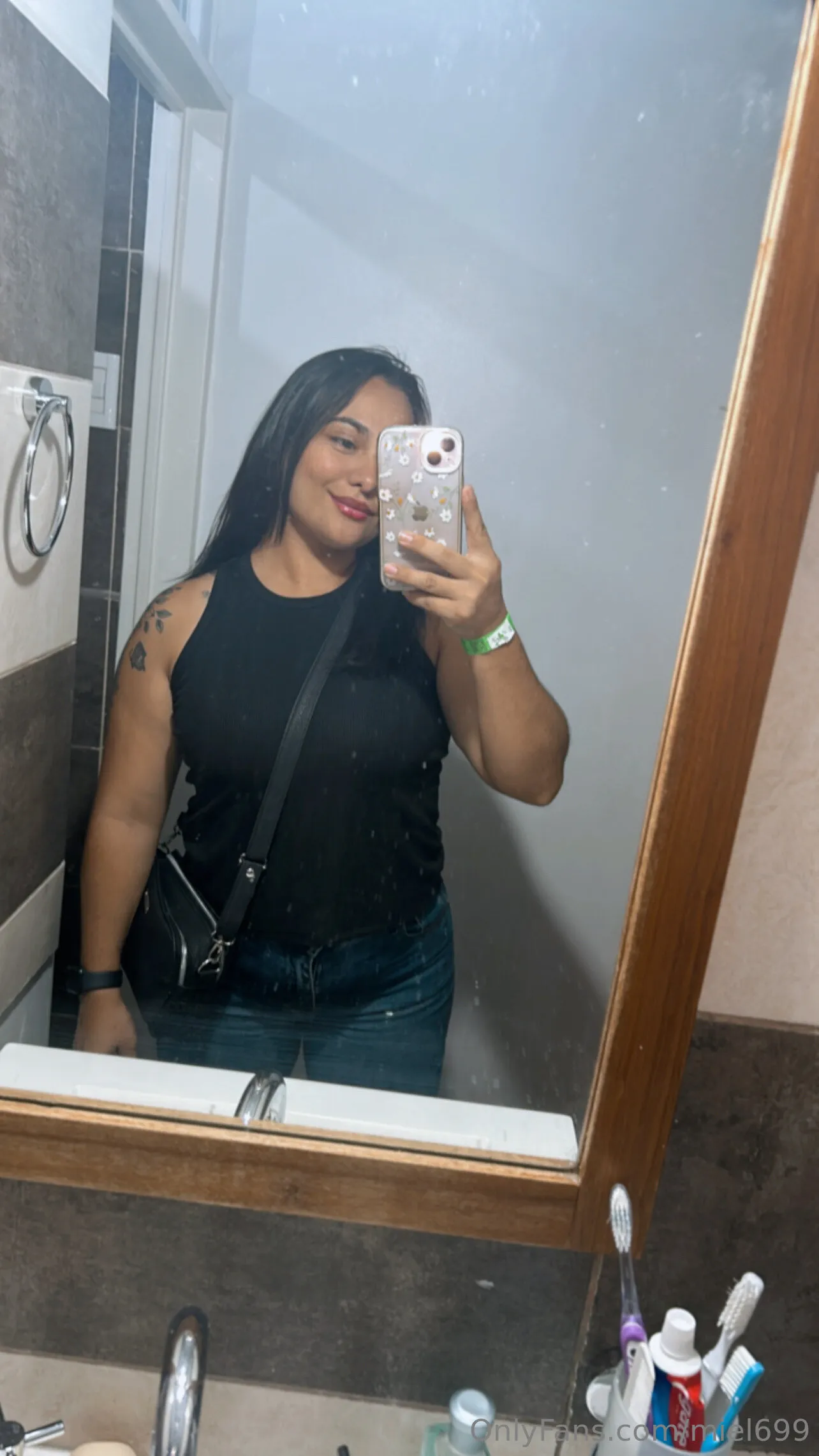 Miel699🔥 simpcity angie