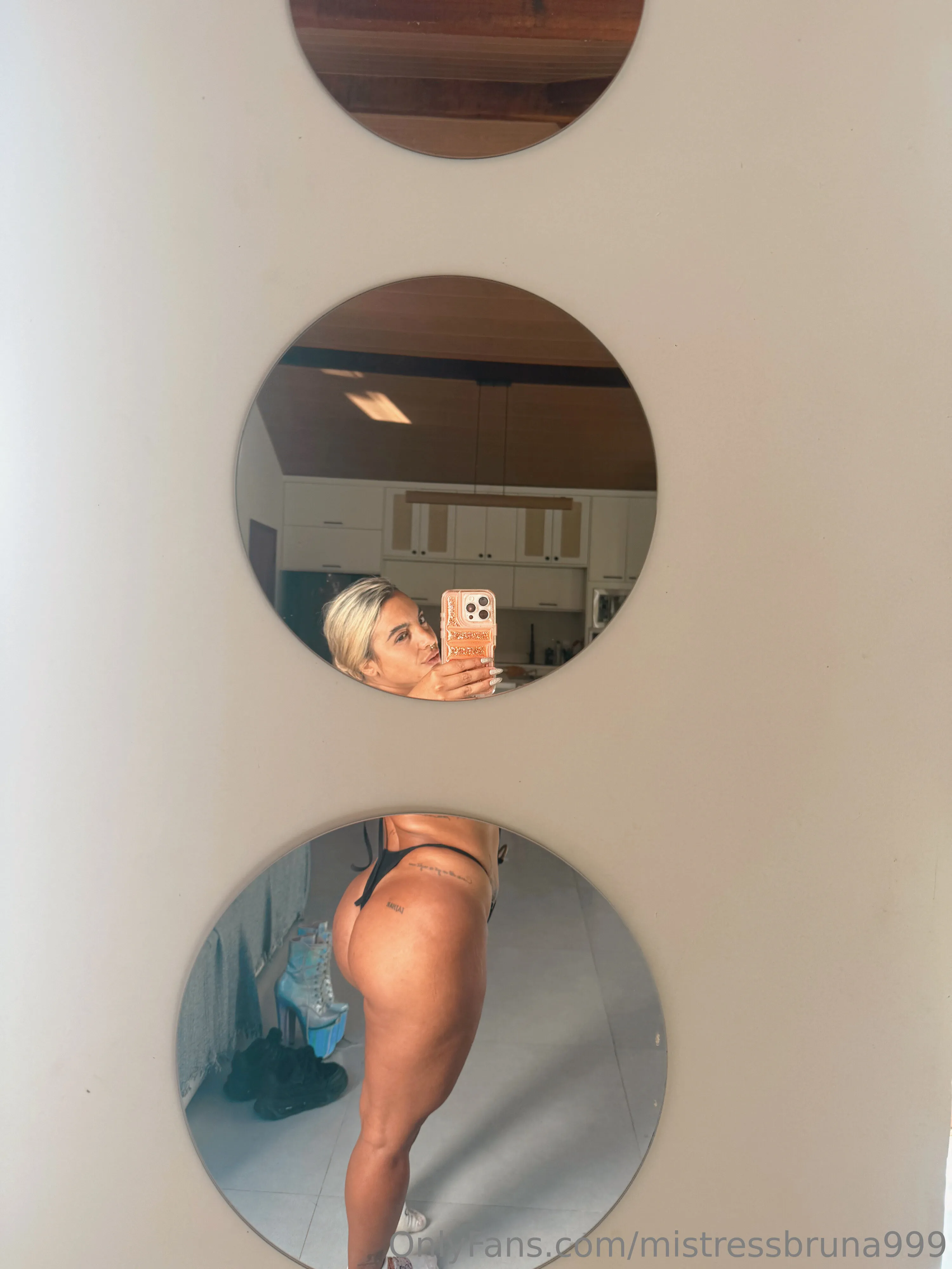 Bruna 🖤  SPH Queen insta