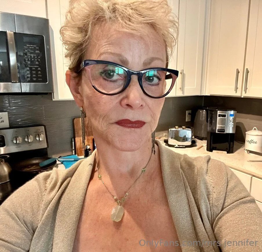 Jennifer 🥂💍 @mrs.jennifer outrage over