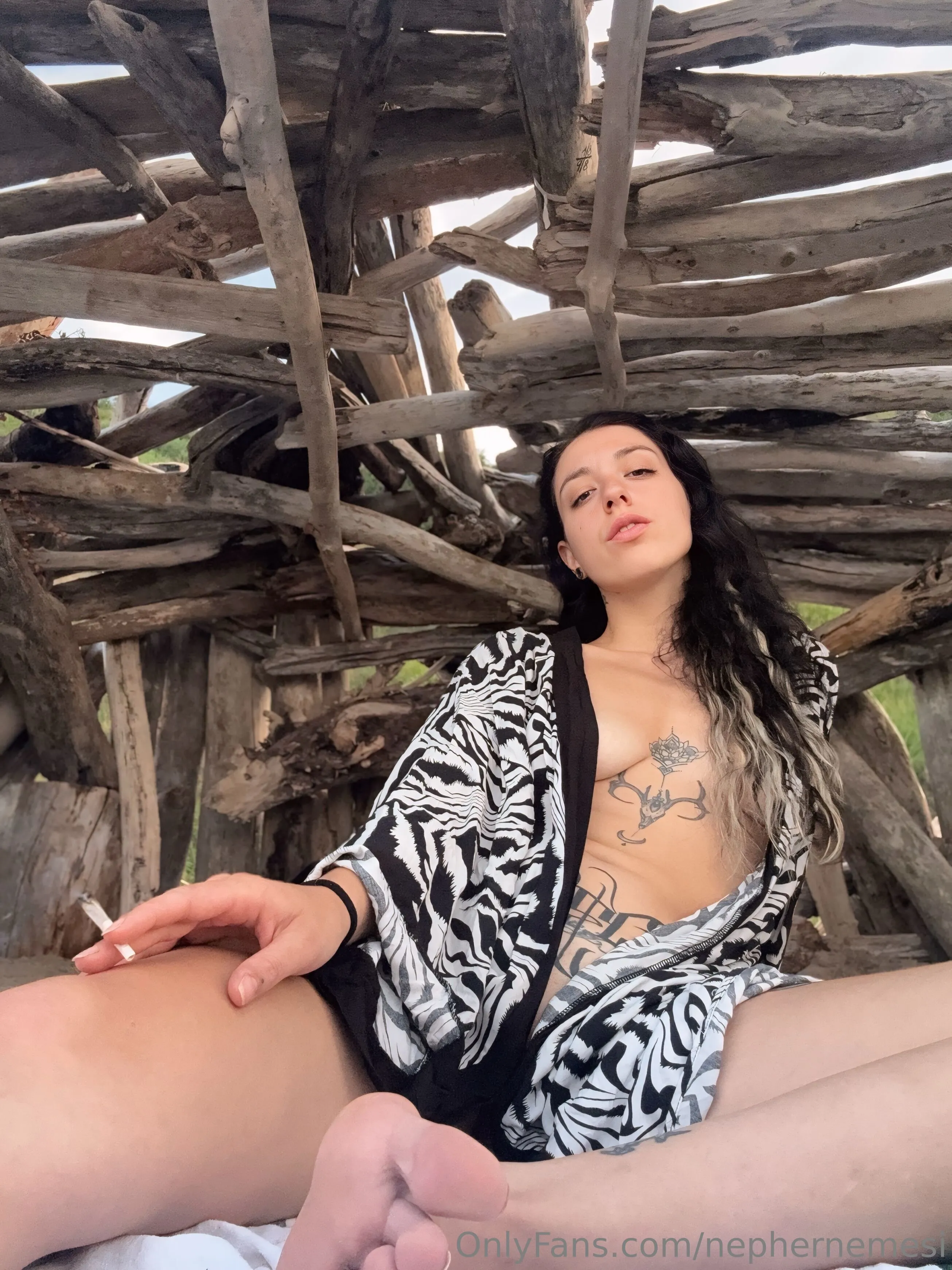 Nemesi Widow see thru