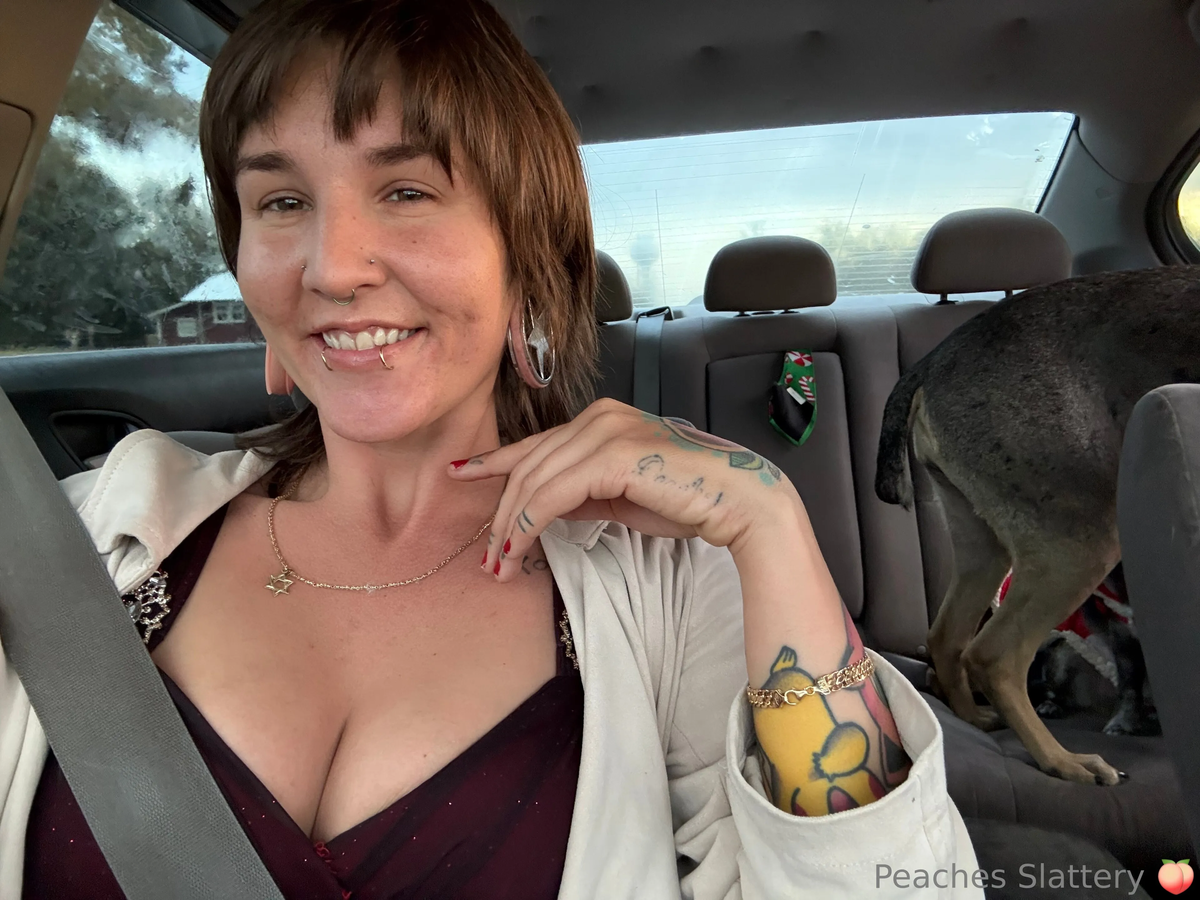 Peaches Slattery fapello