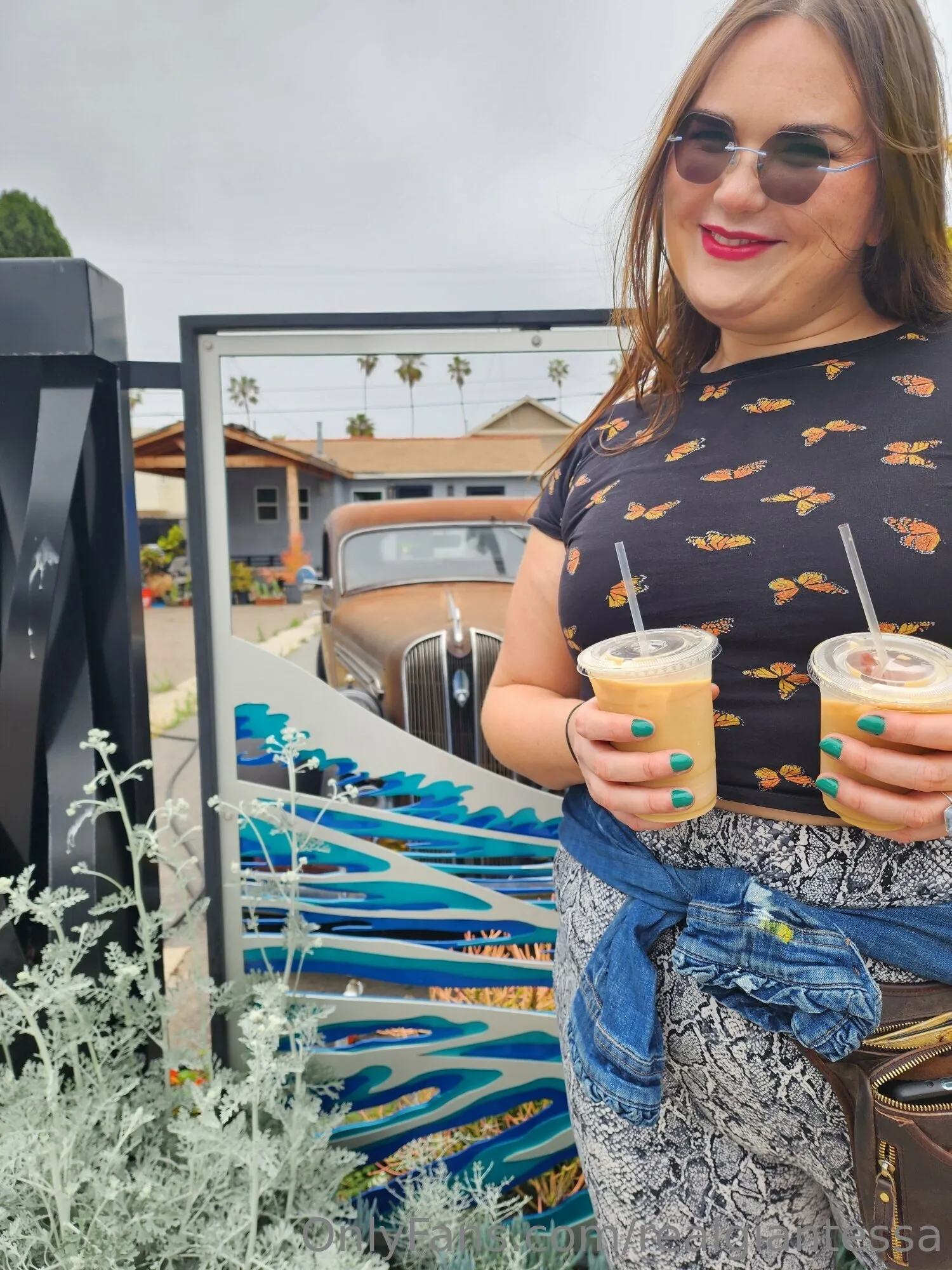 Giga Goddess Aly @realgiantessa lingerie