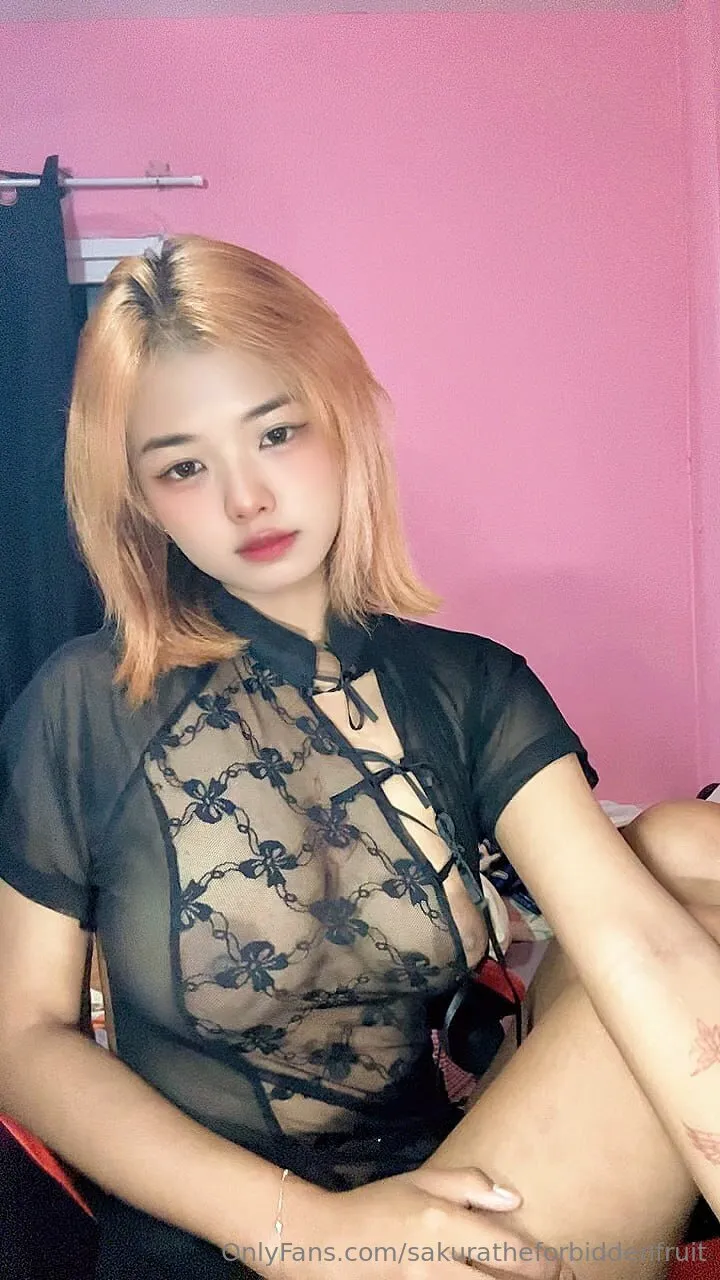 Sakura 🍒💕💋 @sakuratheforbiddenfruit erome