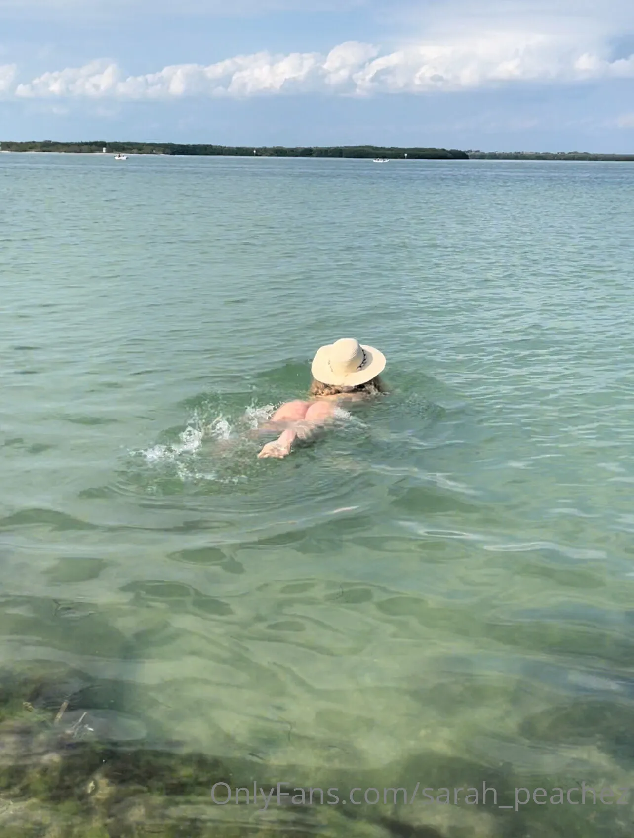 Sarah Peachez @sarah_peachez bickett nude