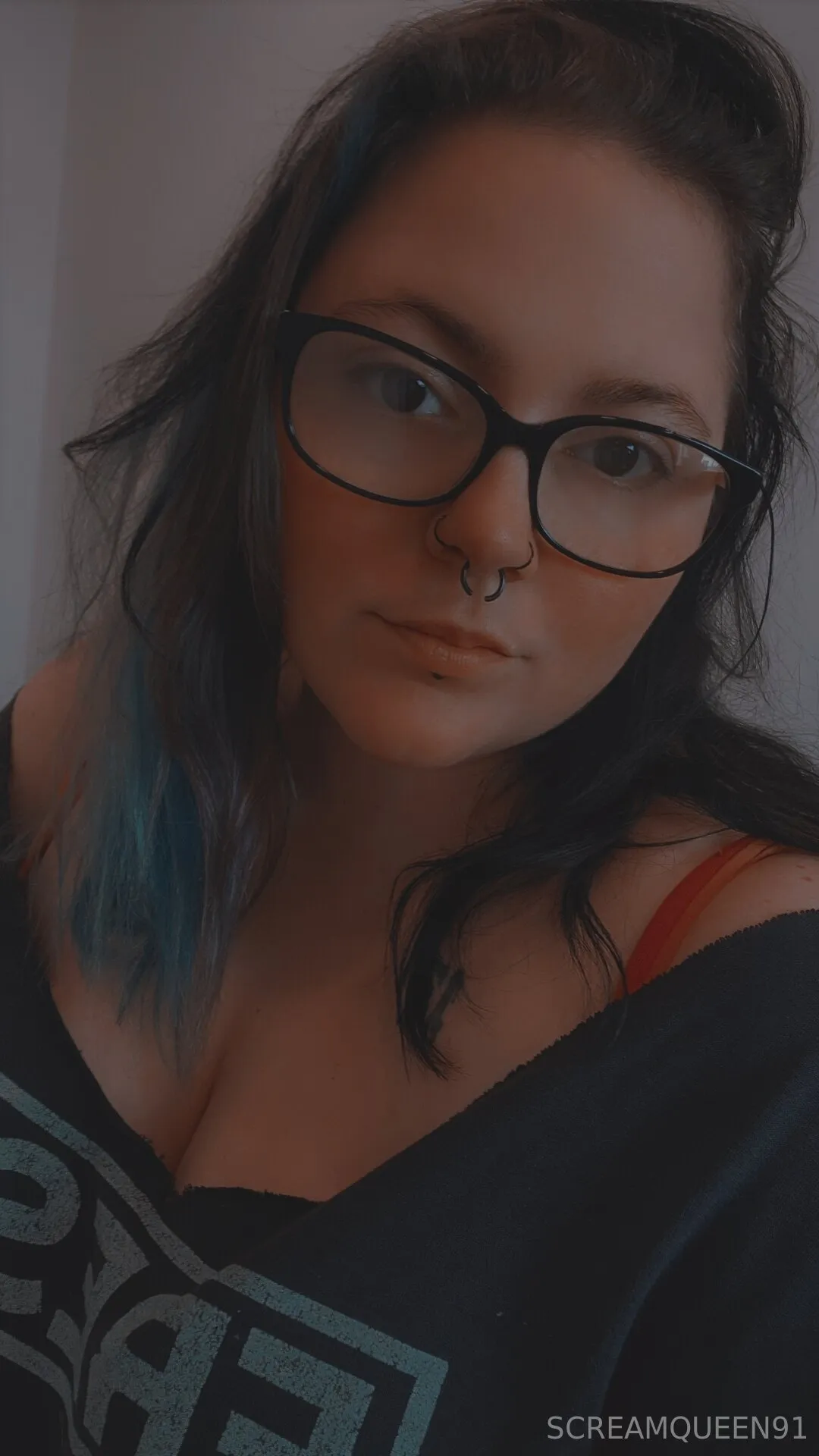 Happy Tuesday you sexy fuckers!!   Remember if you want to send 🍆 pictures please send a tip with your tip. Thanks 😘😘😘