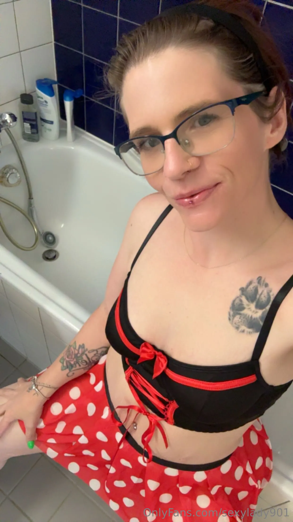 🇨🇭Sexylady🇨🇭