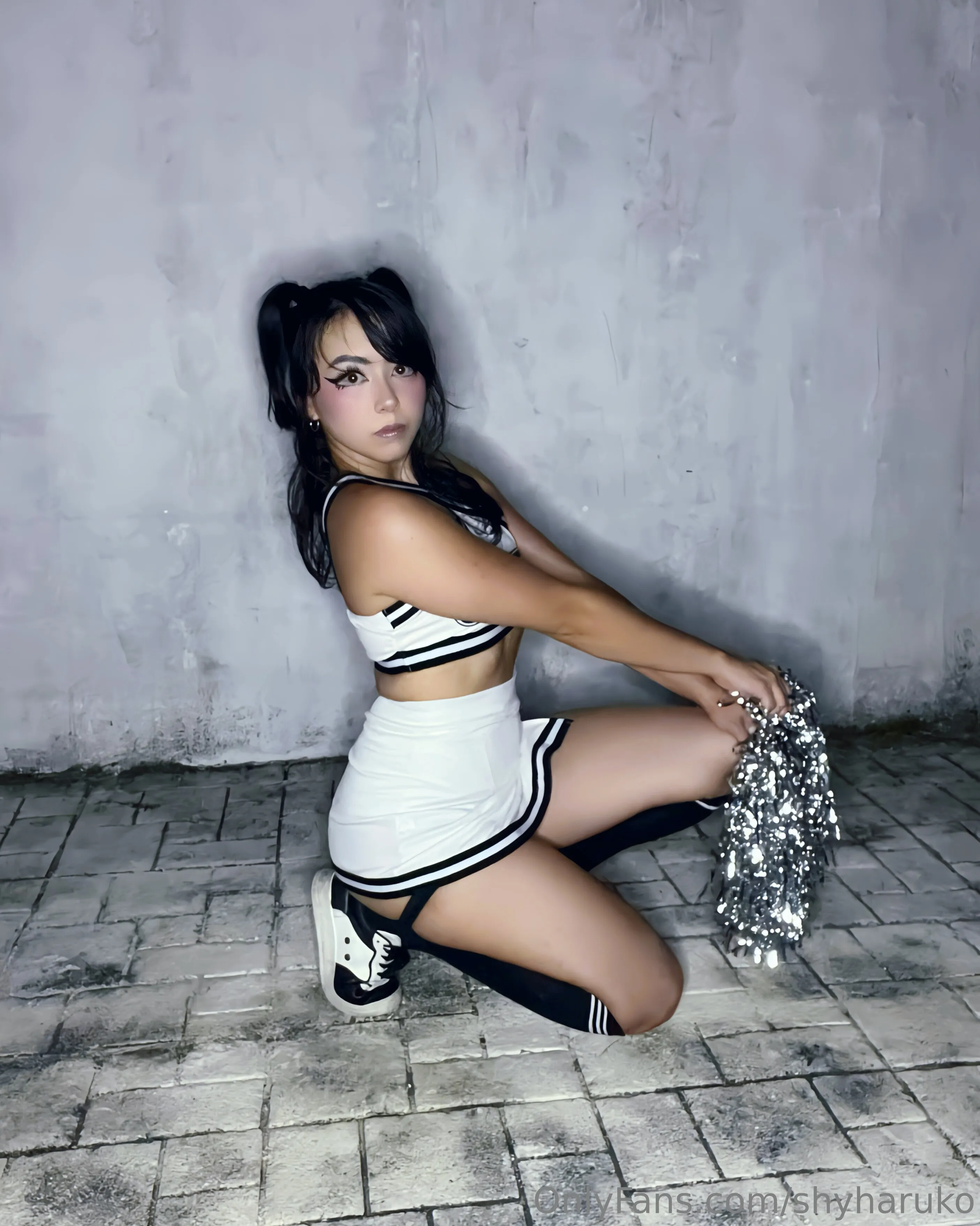 Shy Haruko one piece