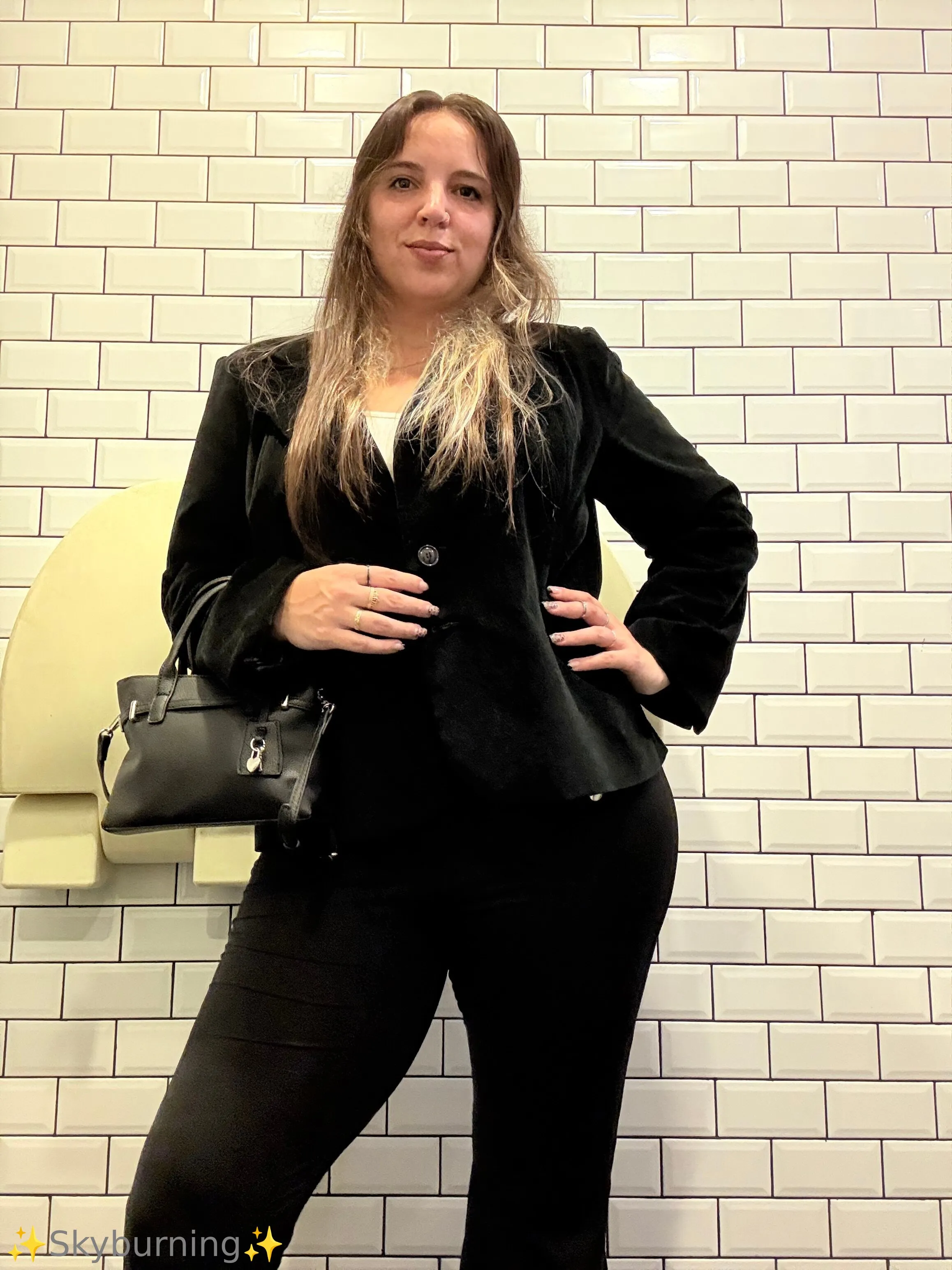 Sky ❤️‍🔥 Sqwirt Goddess 💦 @skyburning666 see through