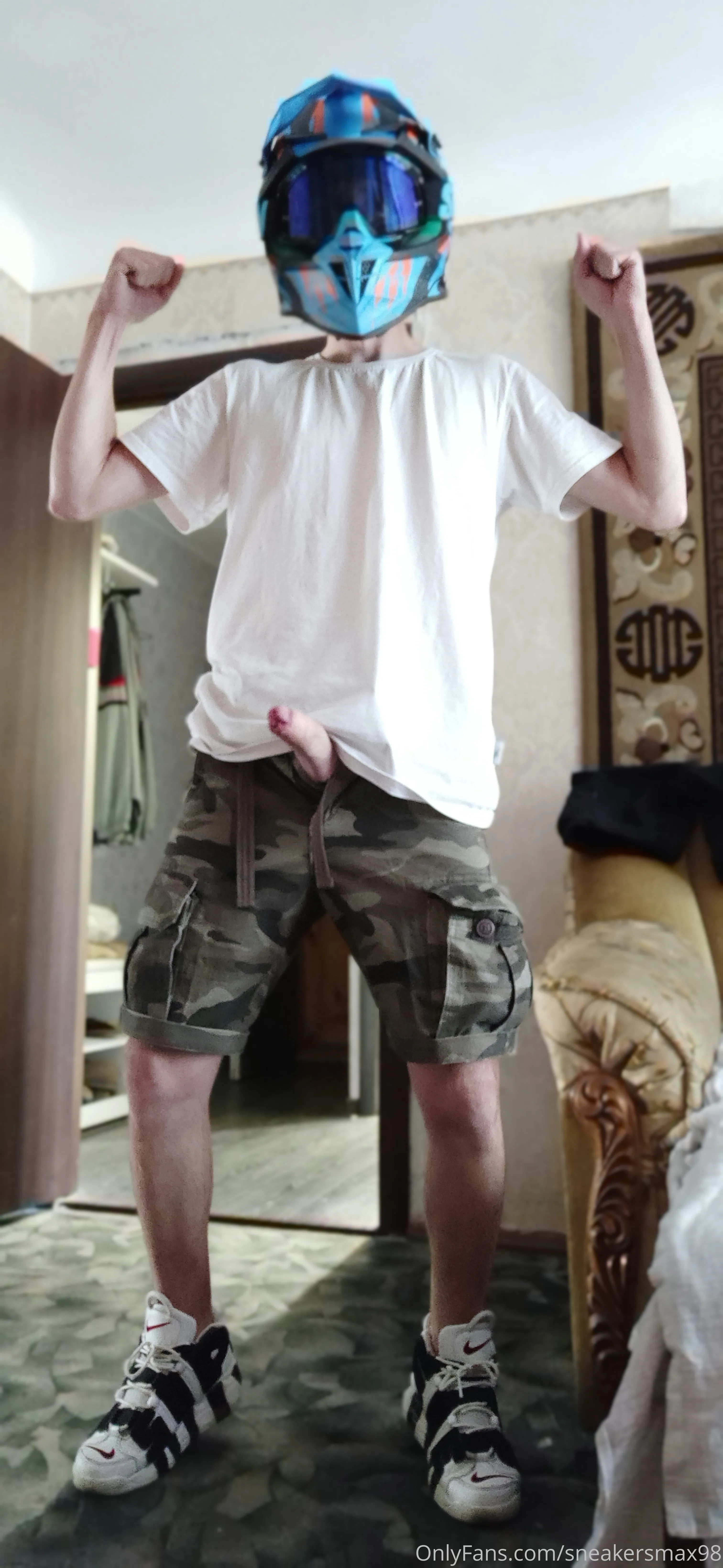 Sneakersmax98 @sneakersmax98 death