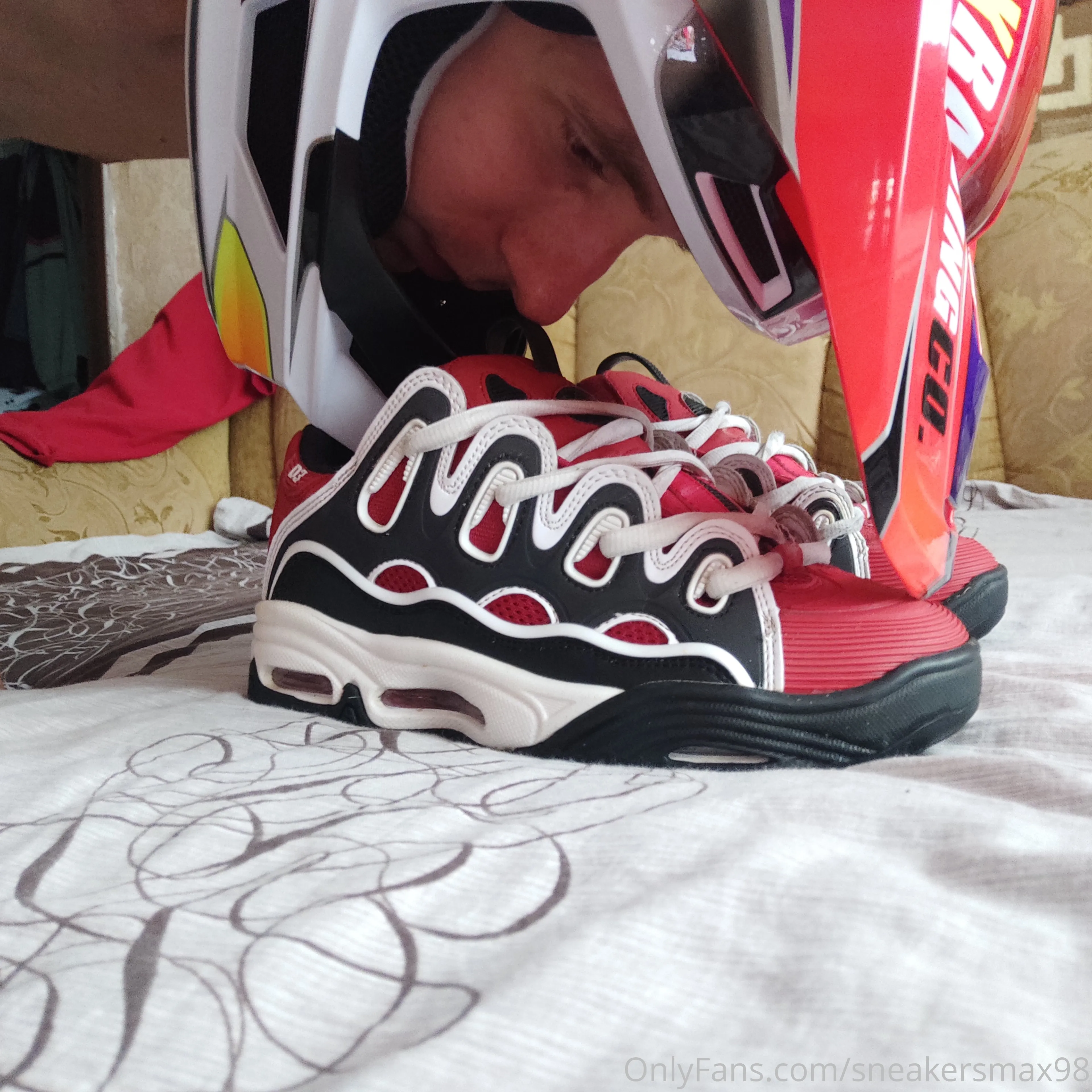 Sneakersmax98 @sneakersmax98 molly' family album