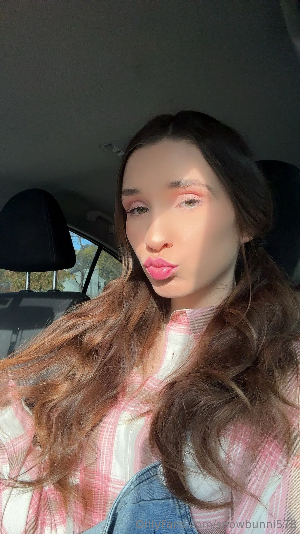 j🤍 @snowbunni578 wrestler