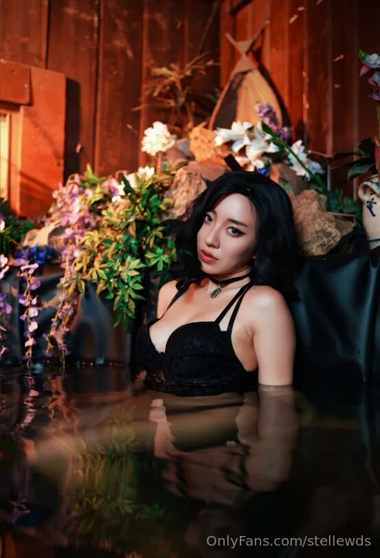 stellewds 🔞 selfie