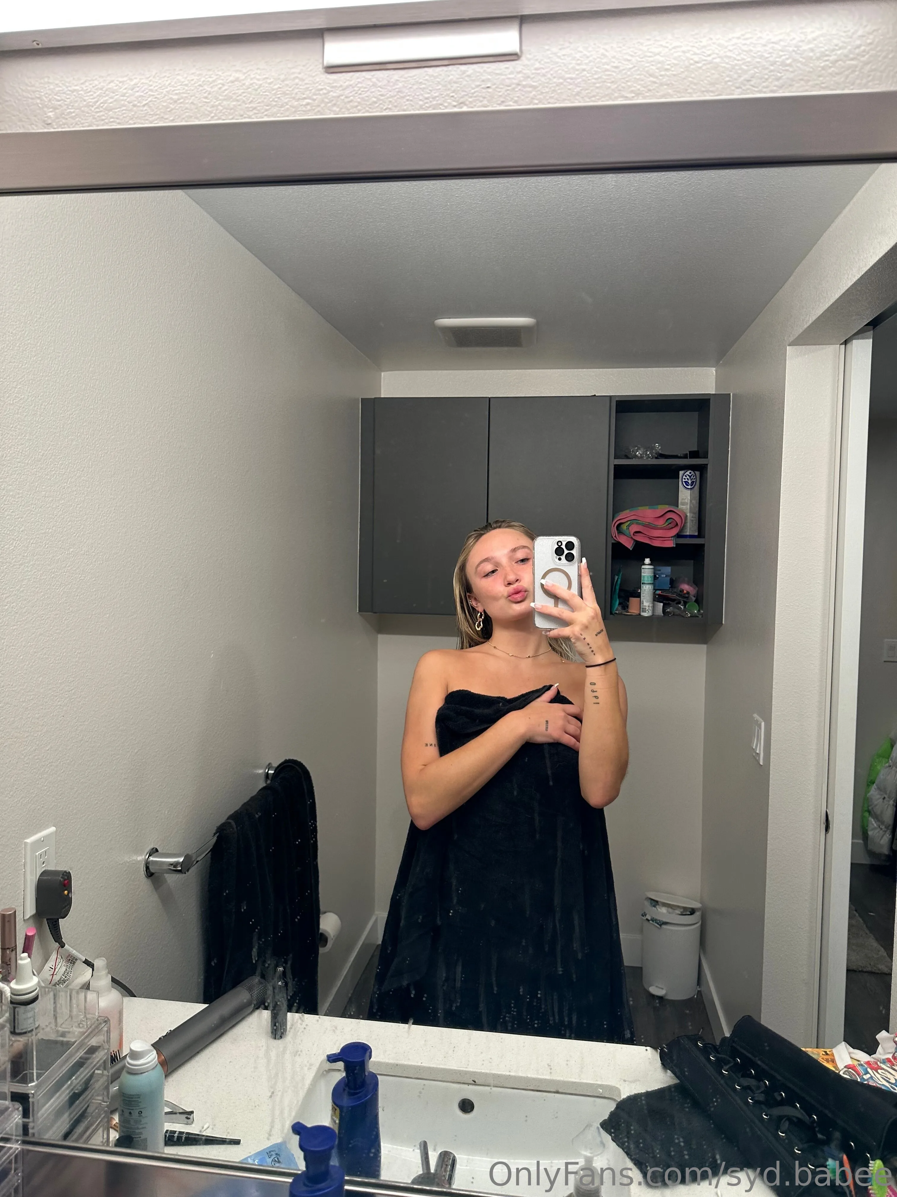 Syd FREE 💋 Naughtiest blonde on OF nude videos