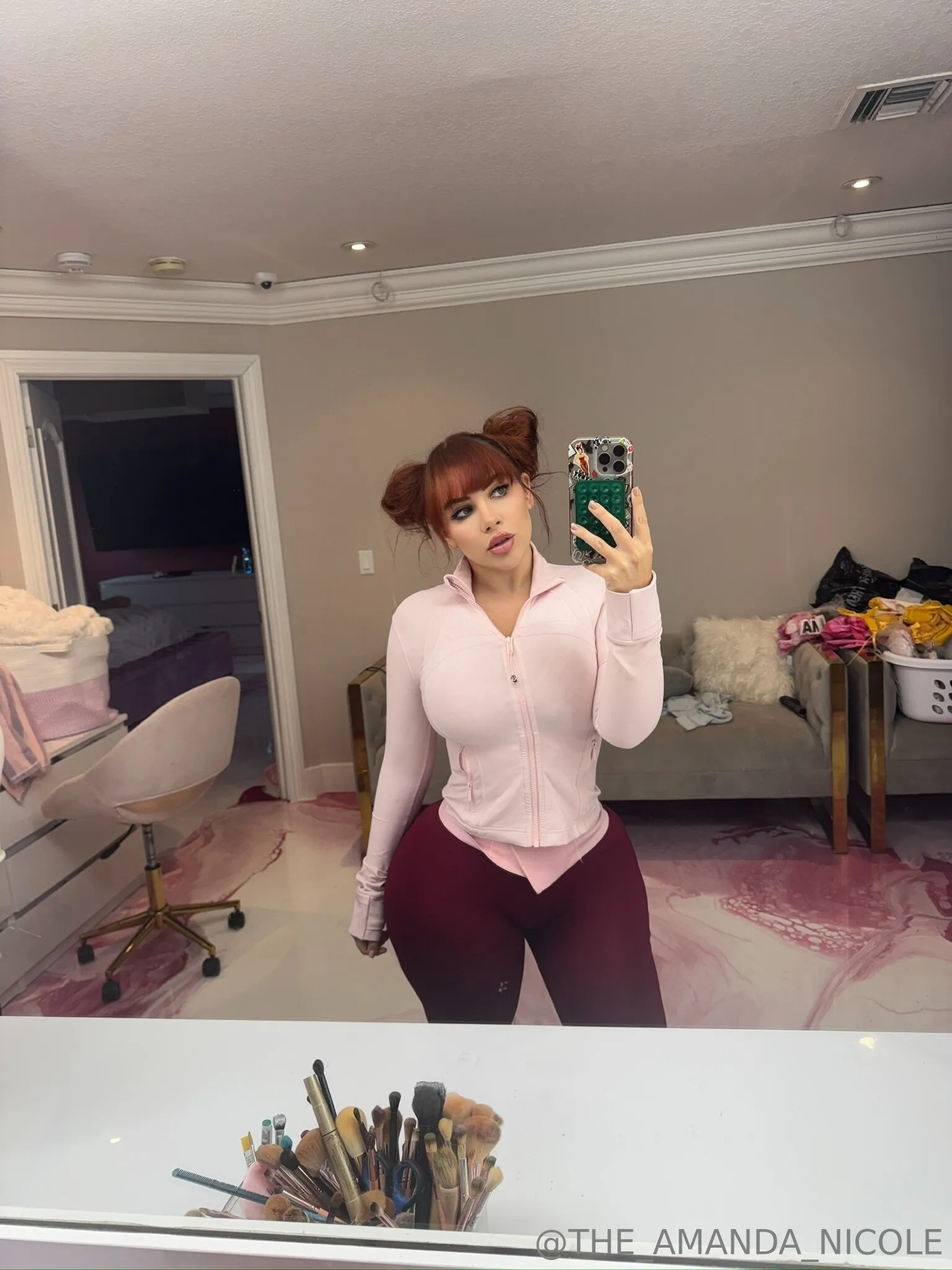 Amanda Nicole boob morph