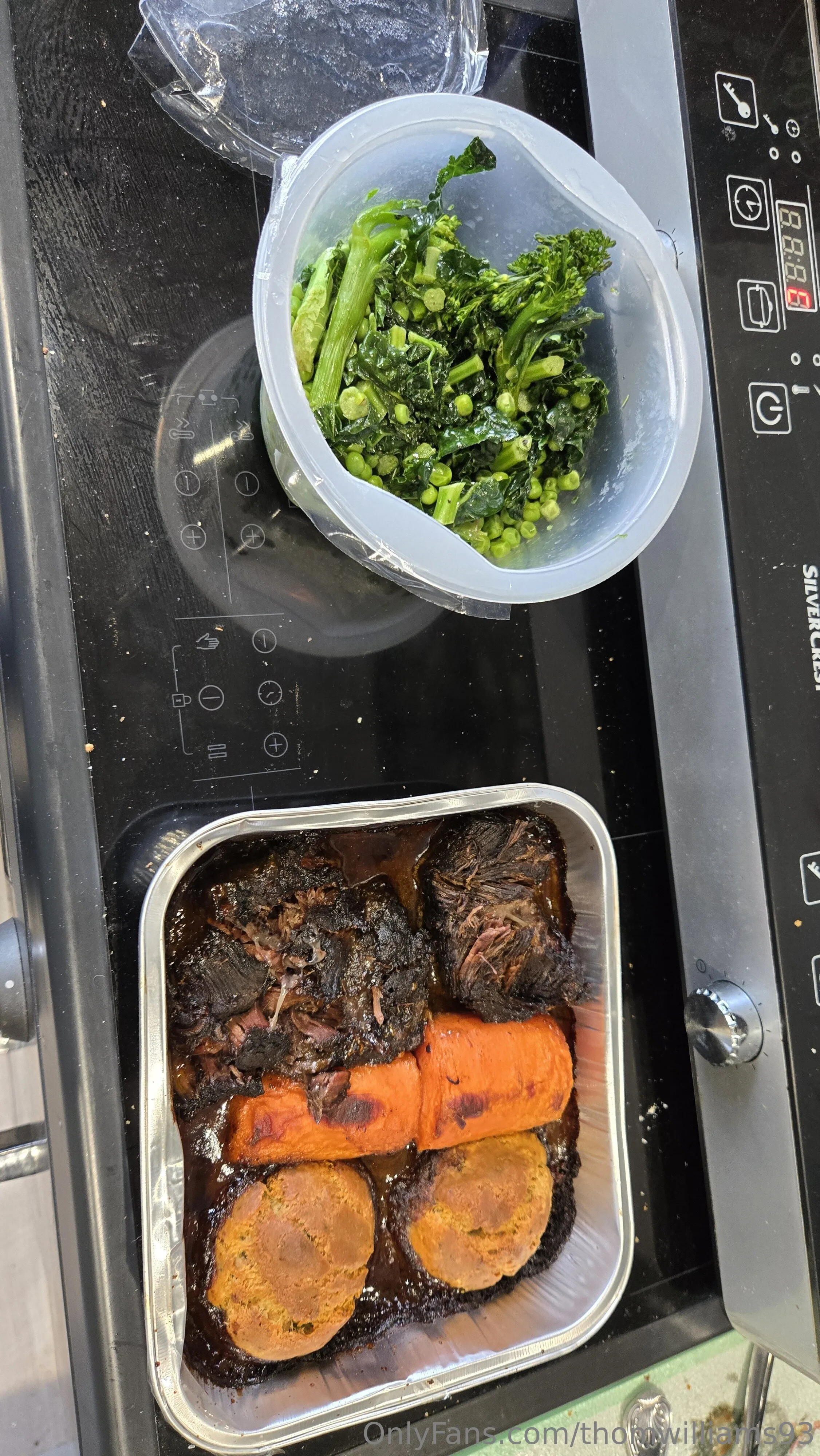 Thomas Williams @thomwilliams93 fucking