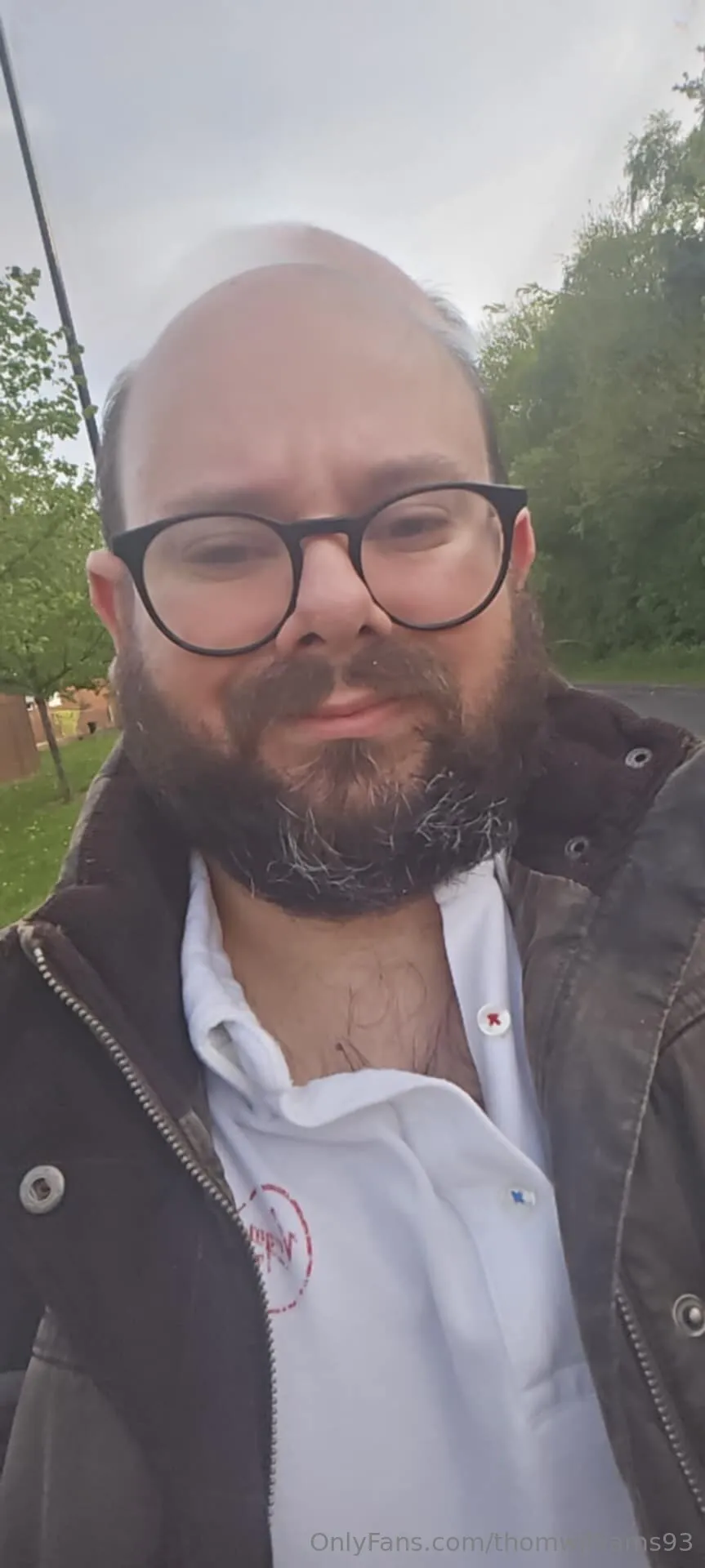 Who likes daddy's beard? 😉😈