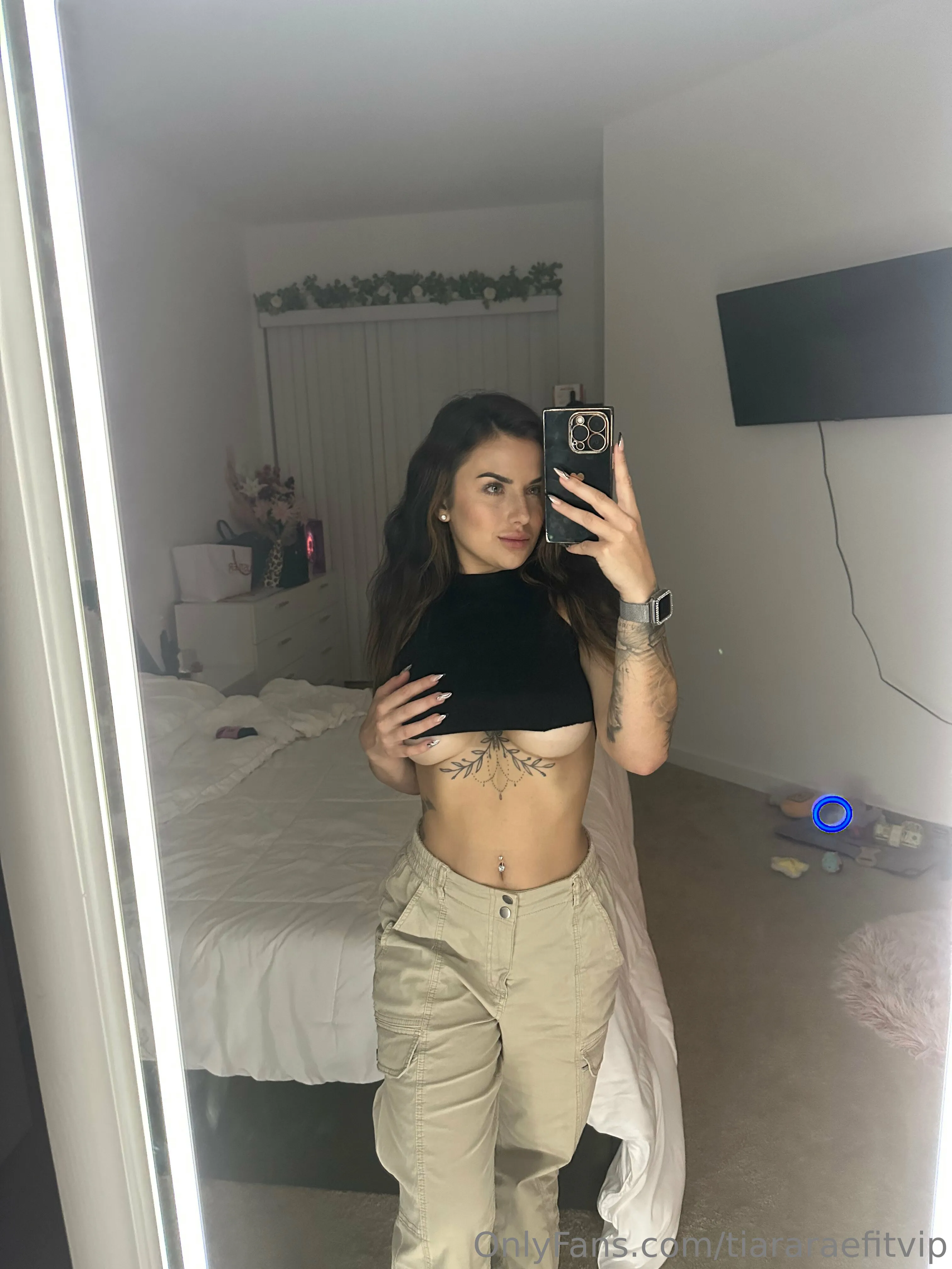 Tiara 👑 (Your Inked Princess 🖤) sex ed