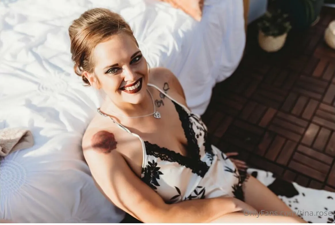 Tina Rose🌹 lil_midgetbaddie leaks