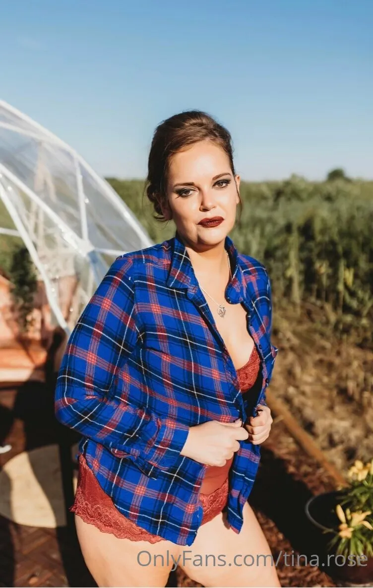 Tina Rose🌹 porn pics