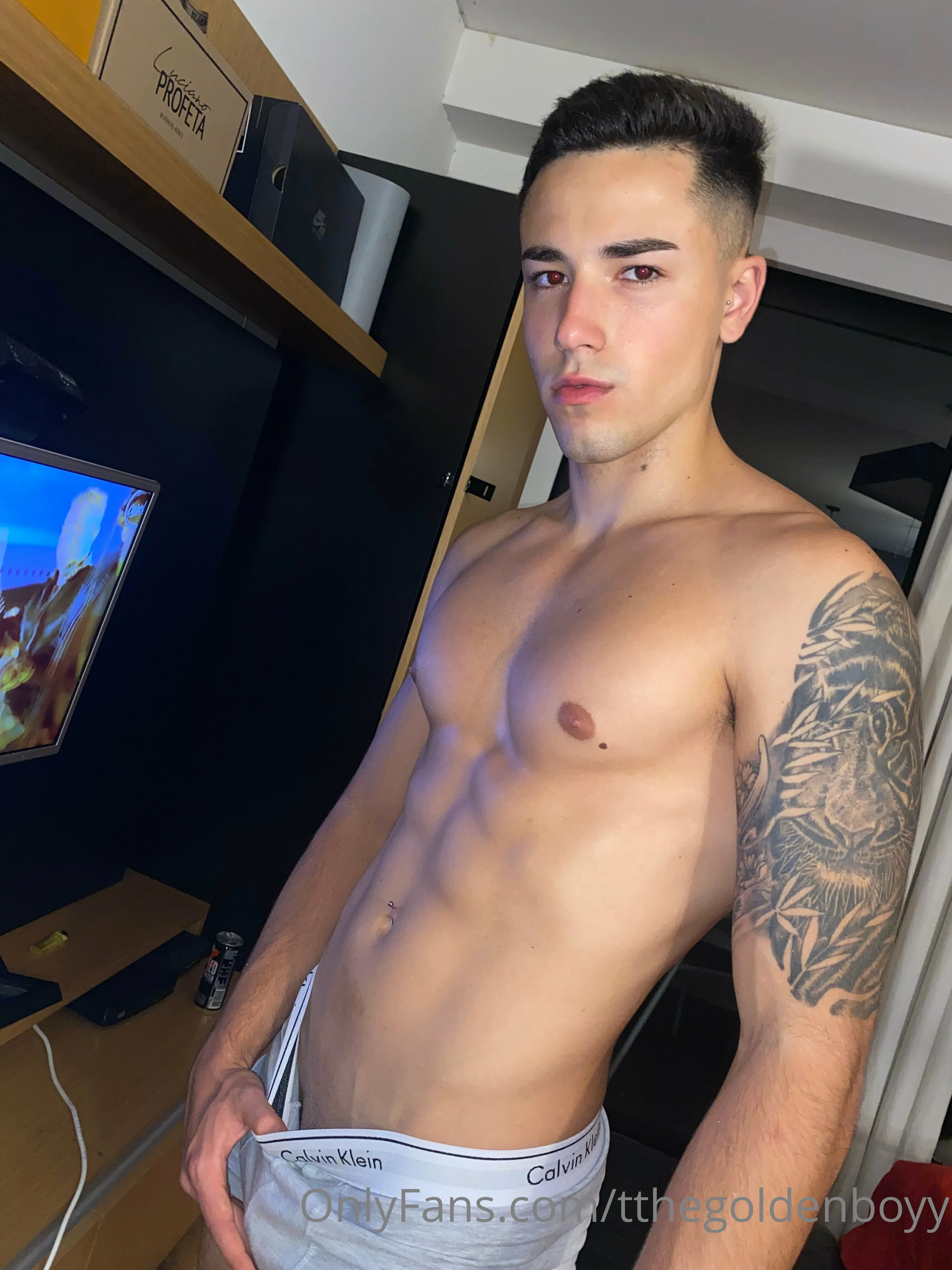 𝓜𝓪𝓷𝓾 𝓣𝓱𝓮 𝓖𝓸𝓵𝓭𝓮𝓷 @tthegoldenboyy forum