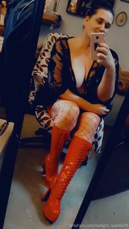 ✨Sweet n' Sexy Sara✨ teaser page @twilight_sparkle79 hot angie