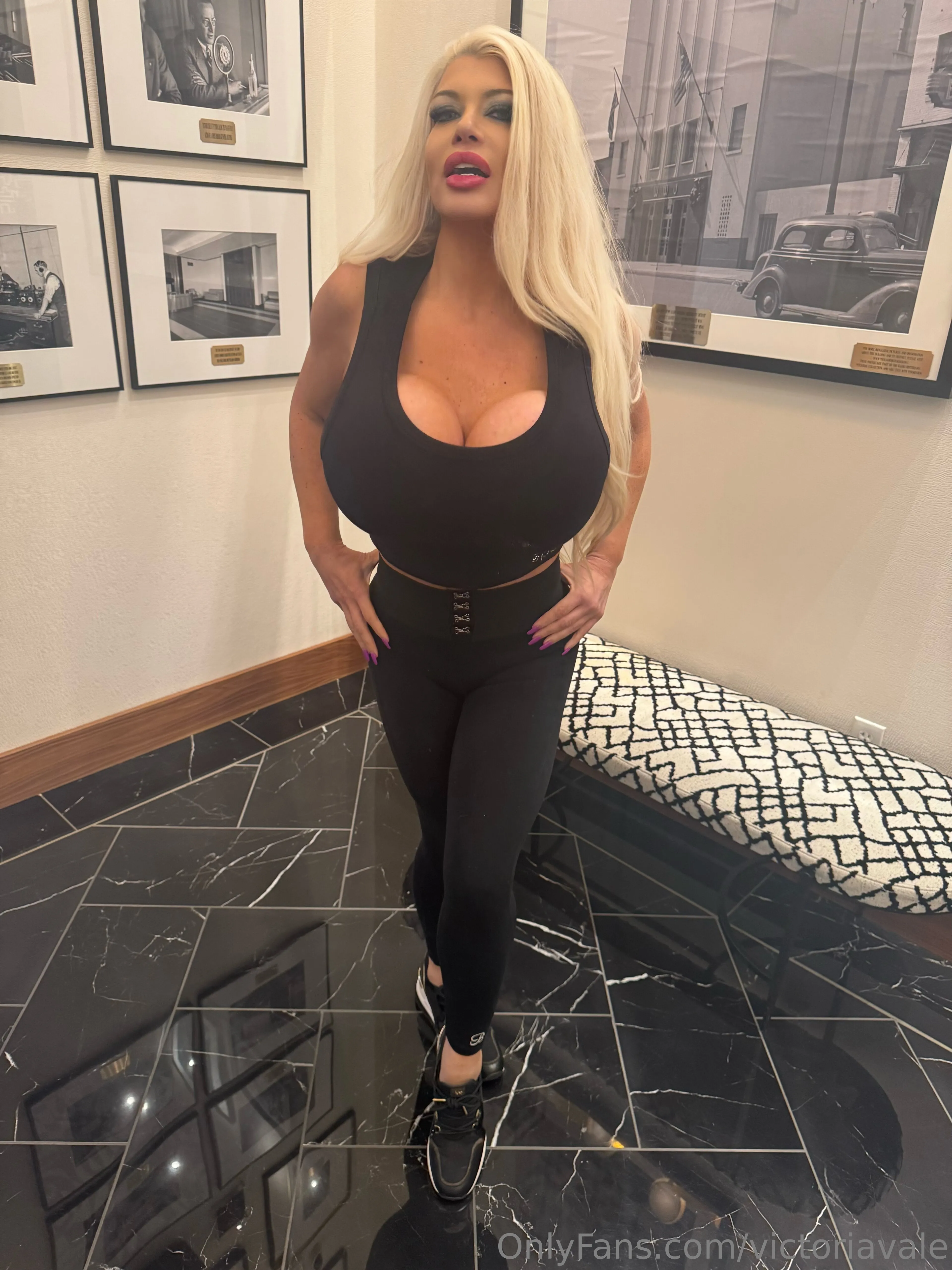 Is this too much cleavage for everyday 🤔?