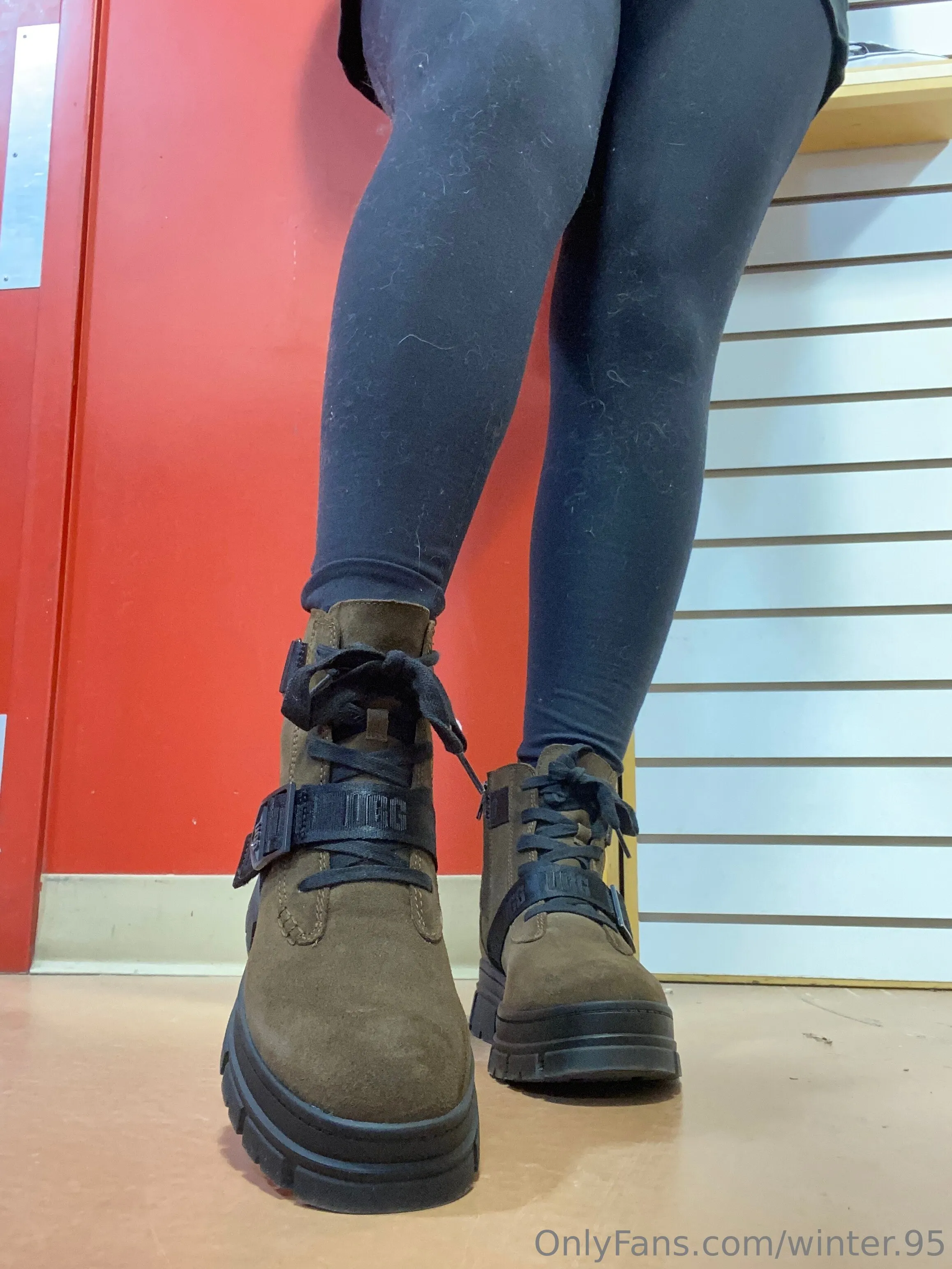 Winter Rayne @winter.95 holding paper