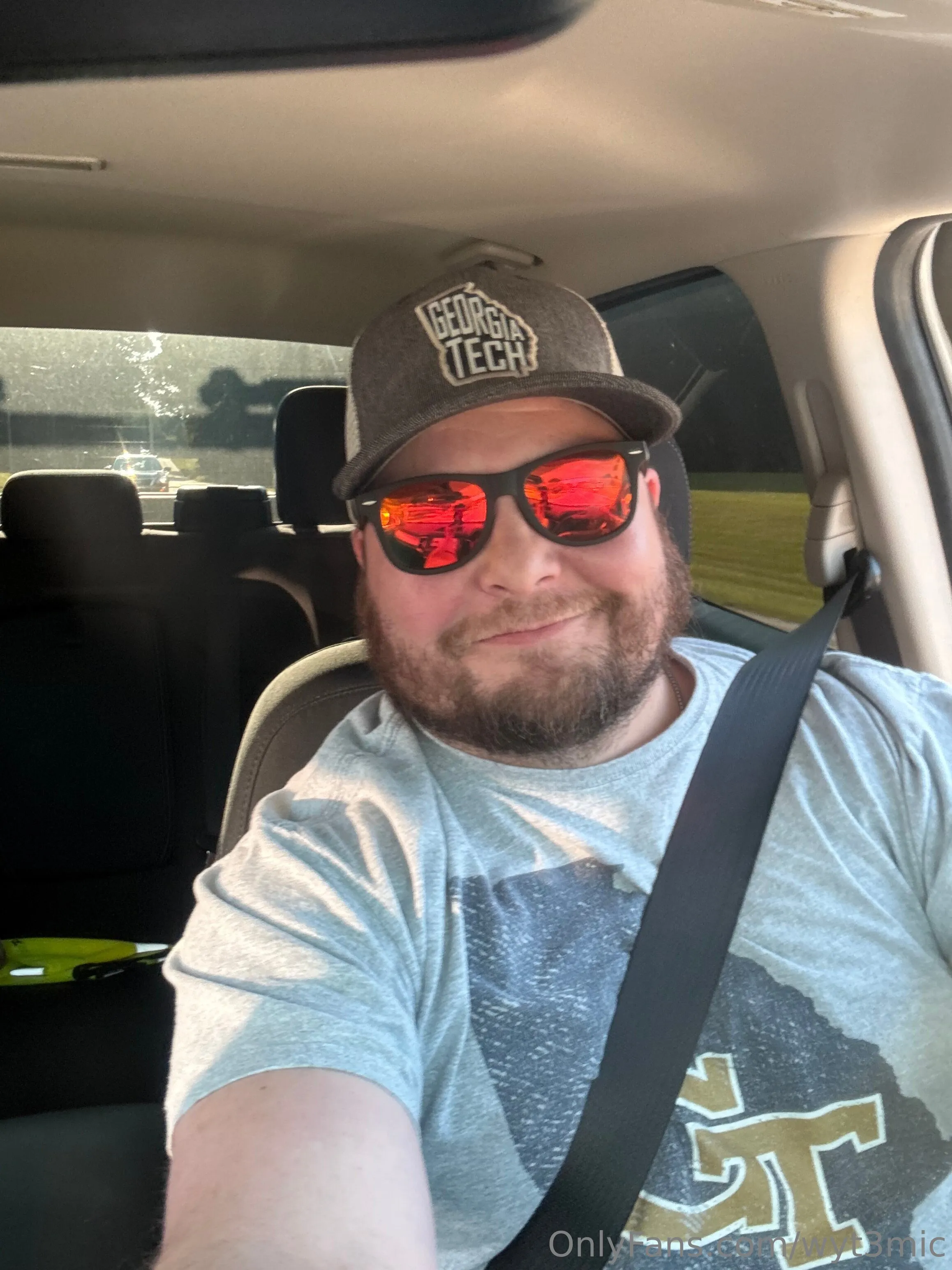 Wyt3mic @wyt3mic dylan phoenix and