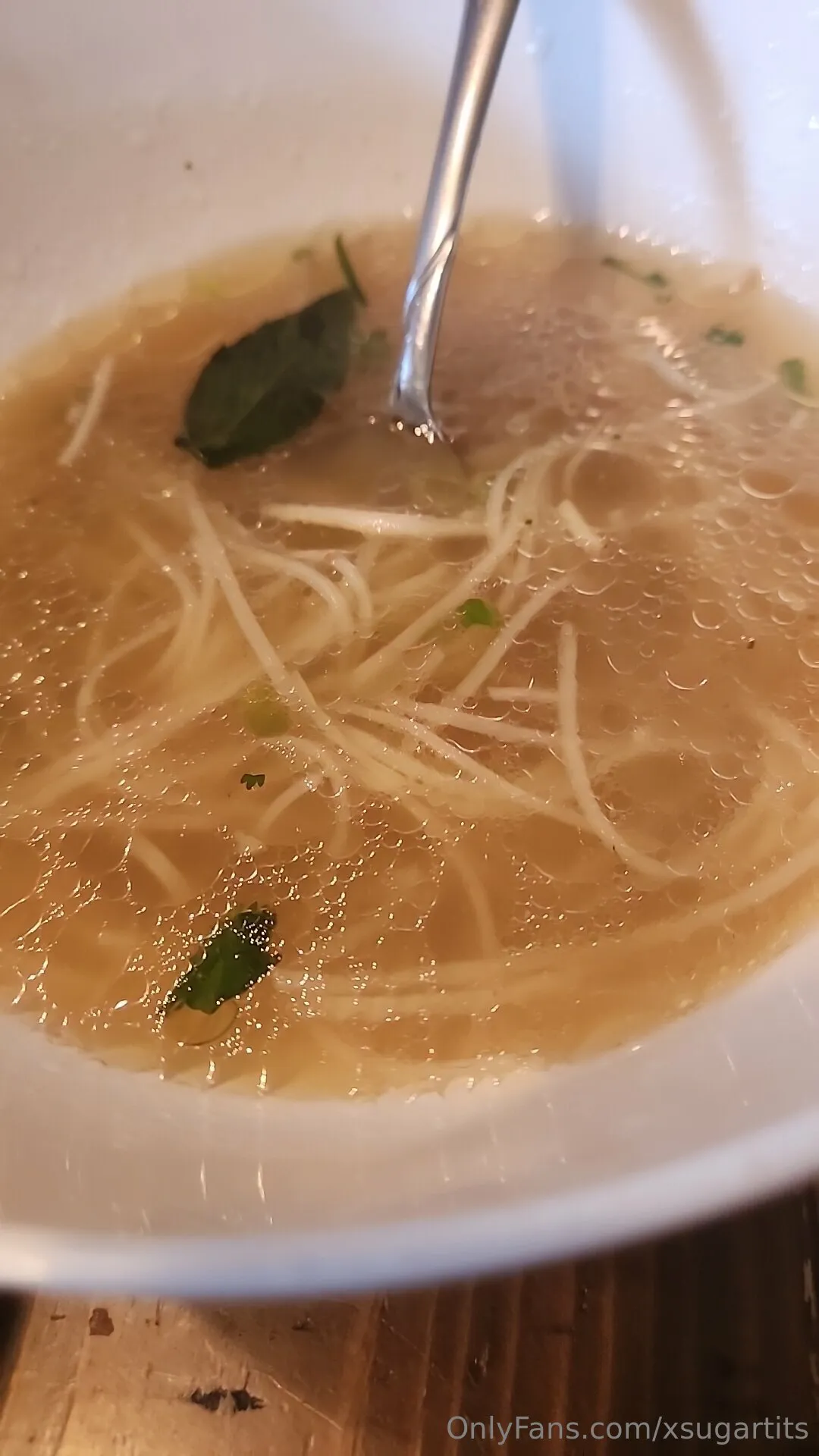 Side chick certified 🤫 @xsugartits husband