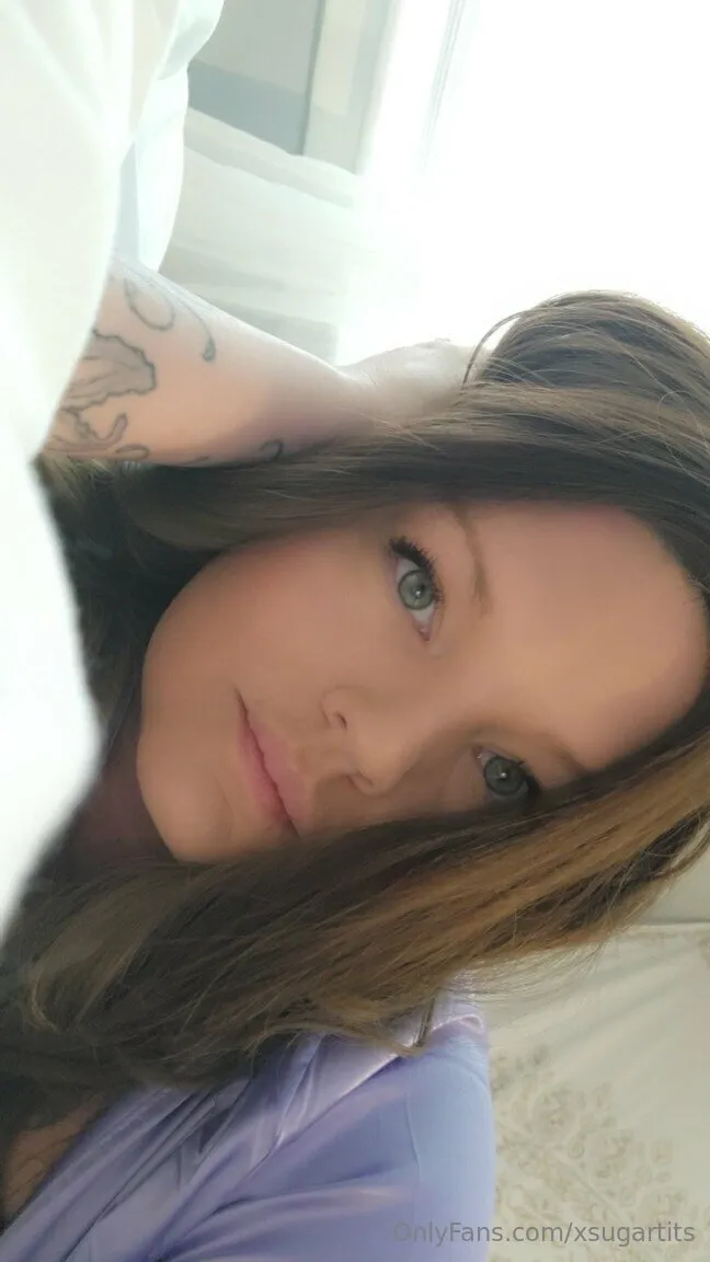 Side chick certified 🤫 @xsugartits naked pics of angie