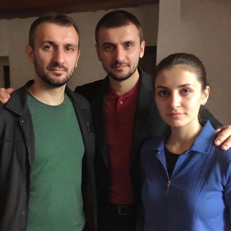 Mirza Hasanović focused on the pitch during a match