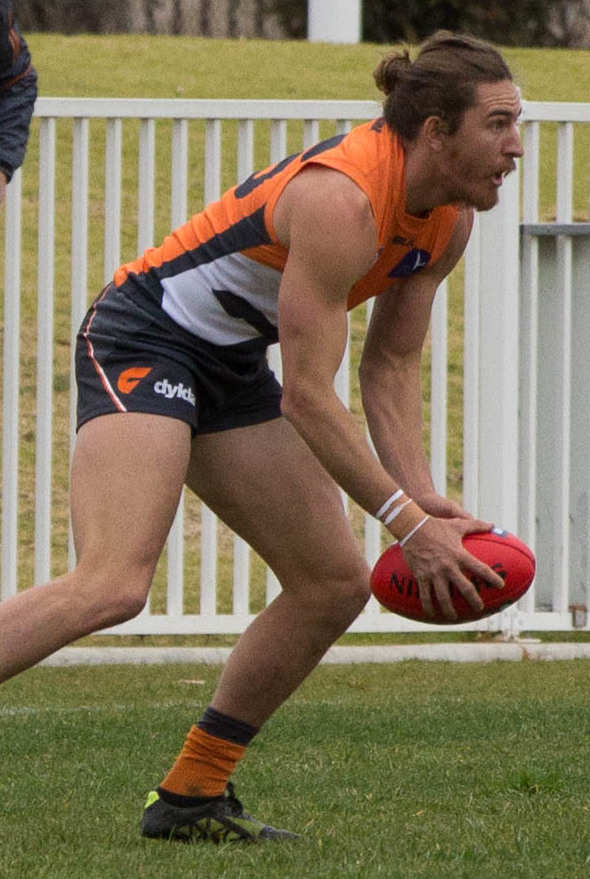 Dylan Addison playing AFL for the Western Bulldogs