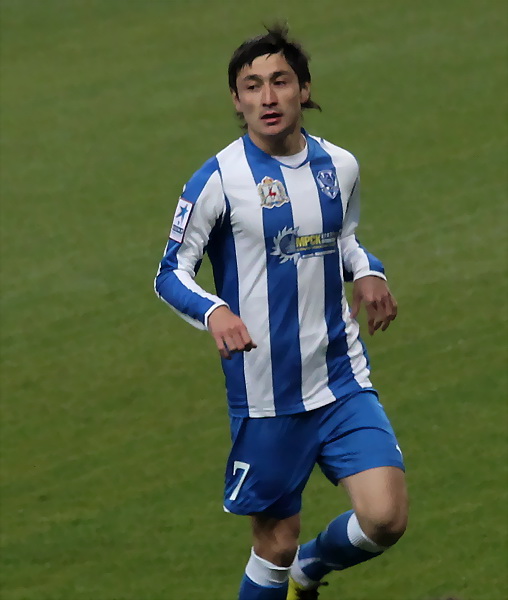 Sanzhar Tursunov leading Uzbekistan national football team