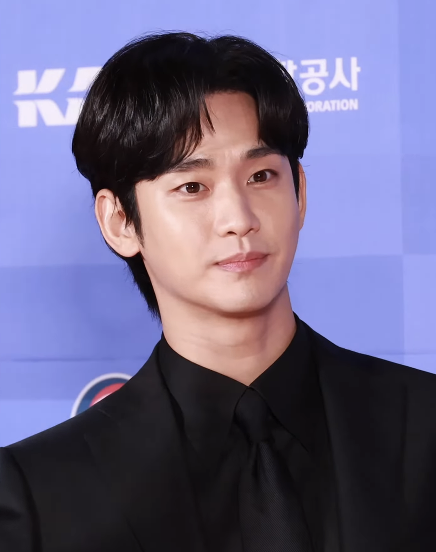 Kim Soo-hyun – film actor, singer, screenwriter, model, stage actor, television actor, actor, composer, voice actor