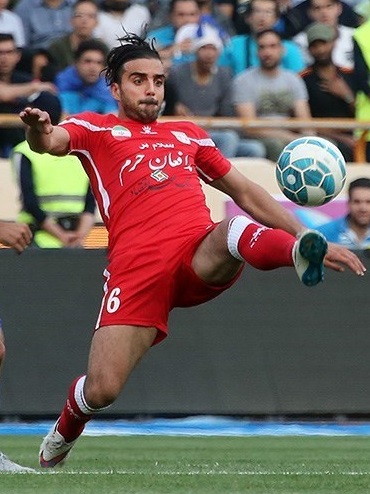 Sina Ashouri in action for Tractor S.C.